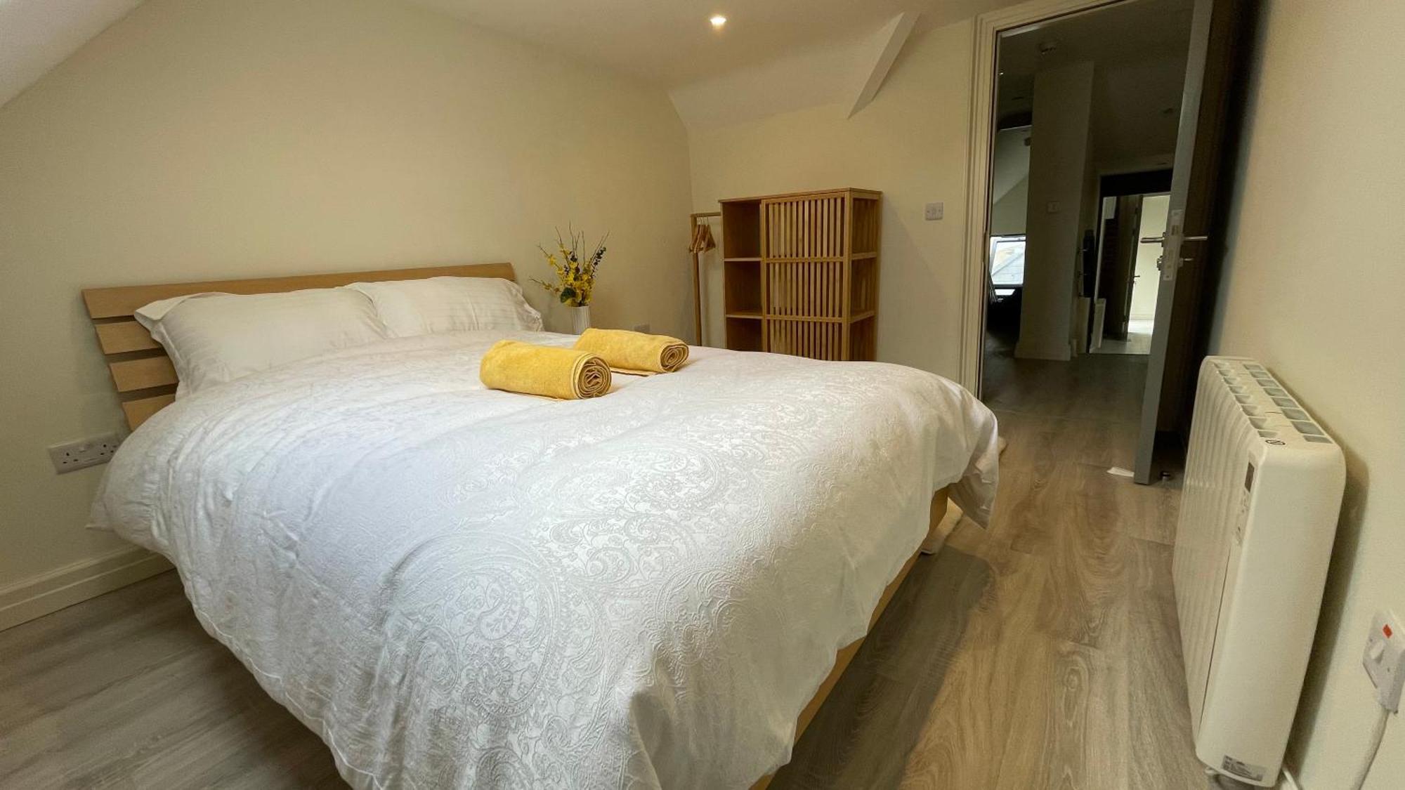 Spire Entire Attic Apartment No Kitchen Dublin Dış mekan fotoğraf